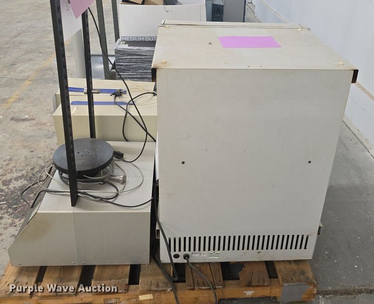 image for item EK2065 Laboratory equipment