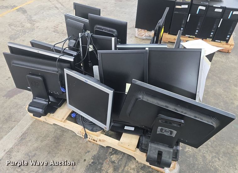image for item EK2075 (15) HP monitors