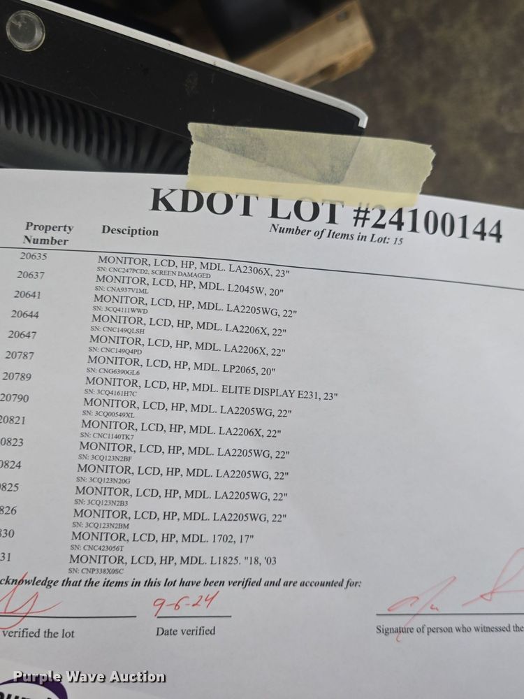 image for item EK2075 (15) HP monitors