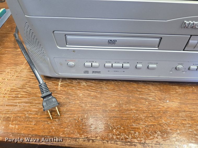 image for item EK2079 Magnavox MWC20T6A television