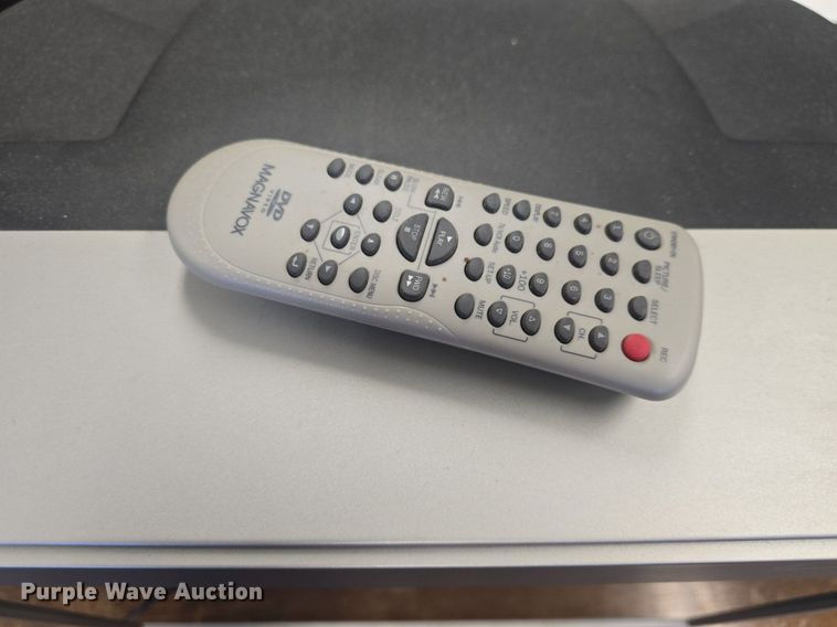 image for item EK2079 Magnavox MWC20T6A television