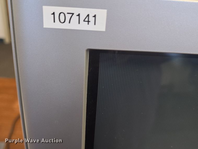 image for item EK2079 Magnavox MWC20T6A television