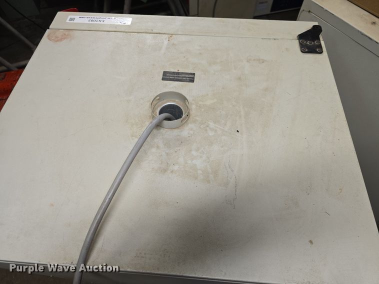 image for item EK2083 Laboratory equipment