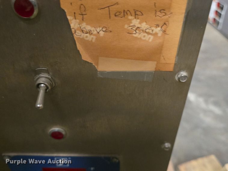 image for item EK2084 Gilson HM-378 oven