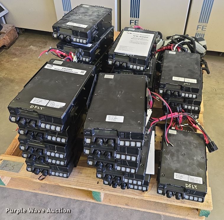 image for item EK2089 (23) Vertex VX-6000LB lowband radios