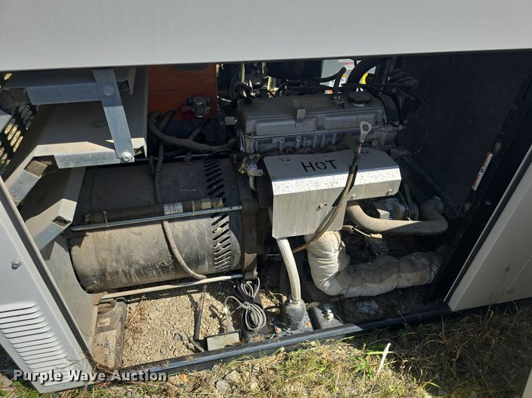 image for item EK2097 Generac QT02524ANSNA generator