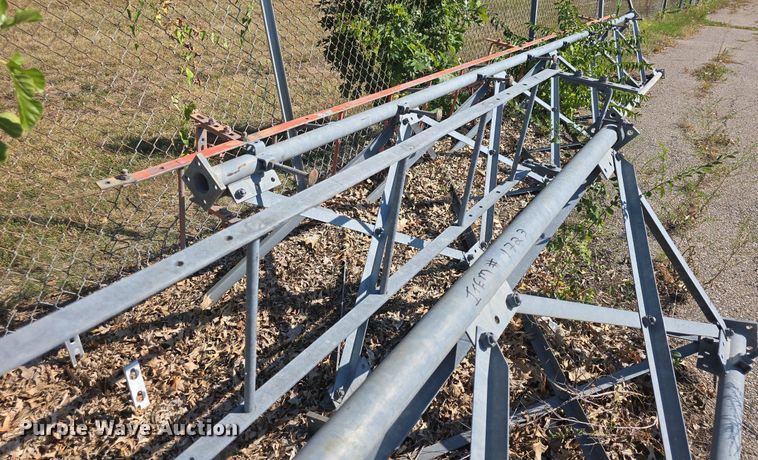 image for item EK2116 (2) radio tower sections