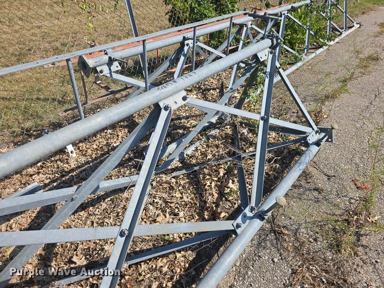 image for item EK2116 (2) radio tower sections