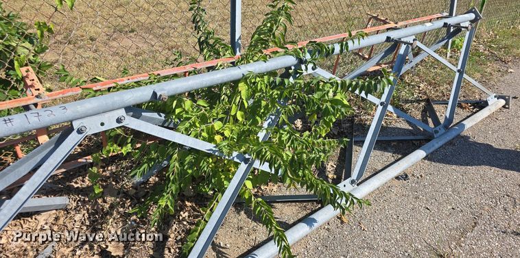 image for item EK2116 (2) radio tower sections