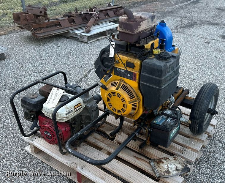 image for item MV9144 (2) pumps 