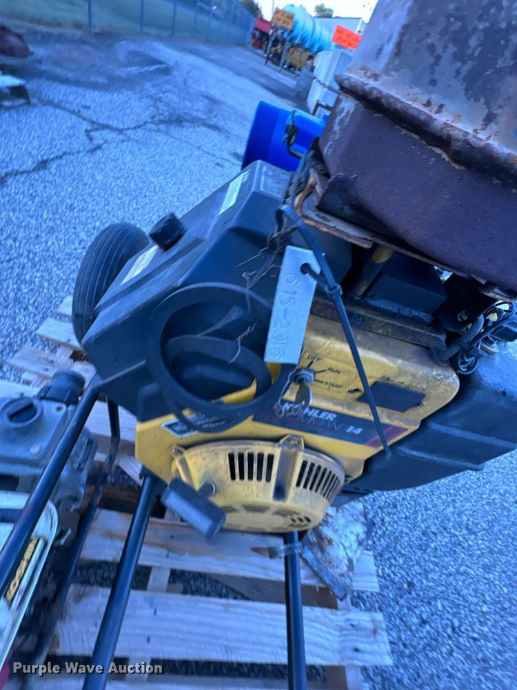 image for item MV9144 (2) pumps 