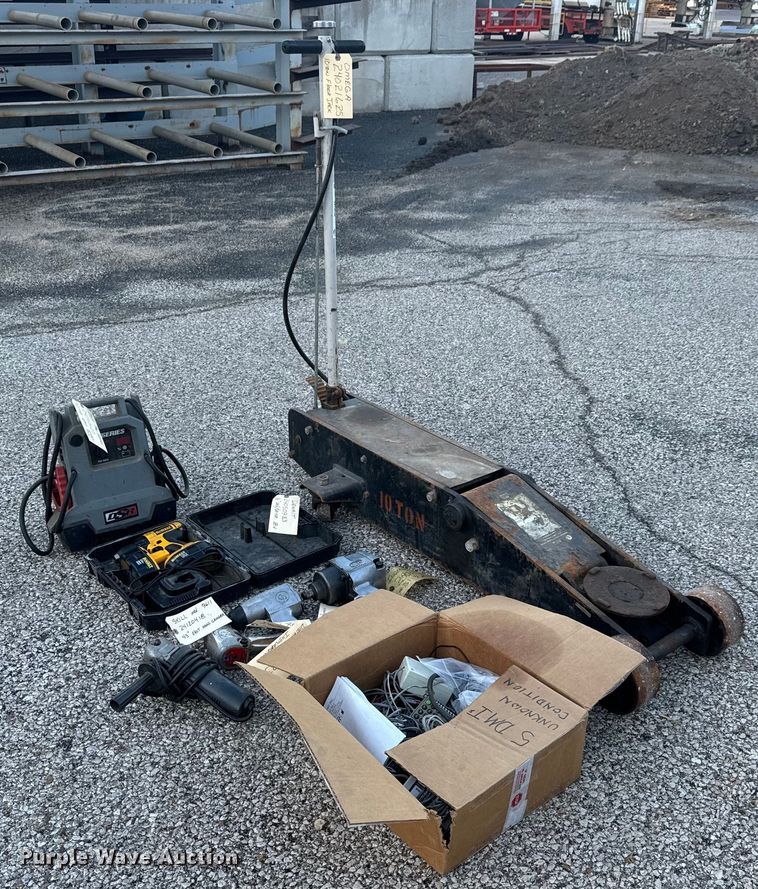 image for item MV9145 Tools