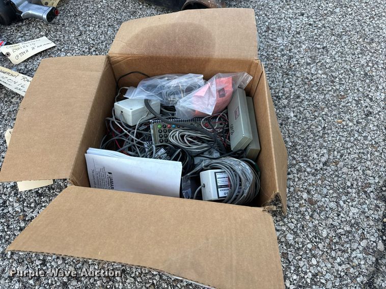 image for item MV9145 Tools