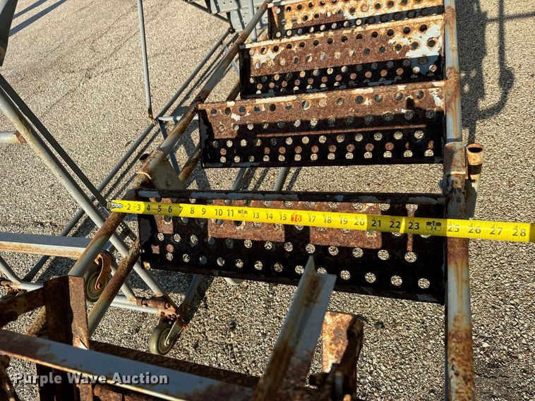 image for item MV9149 (2) rolling ladders