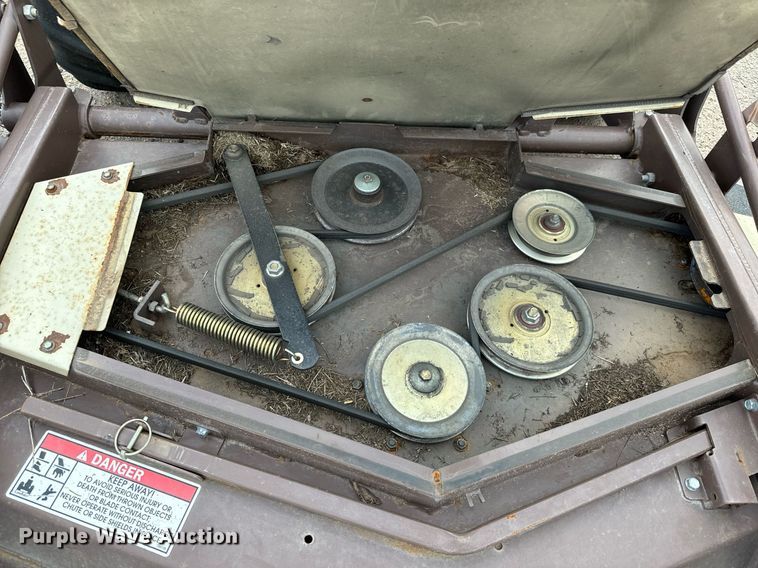 image for item MV9165 2009 Grasshopper  725DT ZTR lawn mower