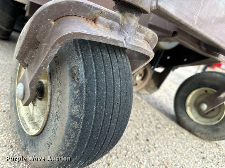 image for item MV9165 2009 Grasshopper  725DT ZTR lawn mower