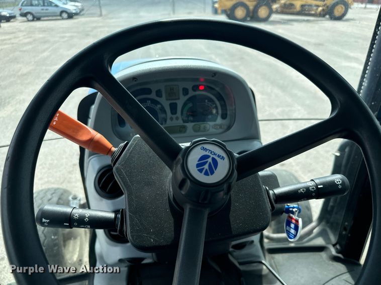 image for item MV9167 2009 New Holland T6020 tractor