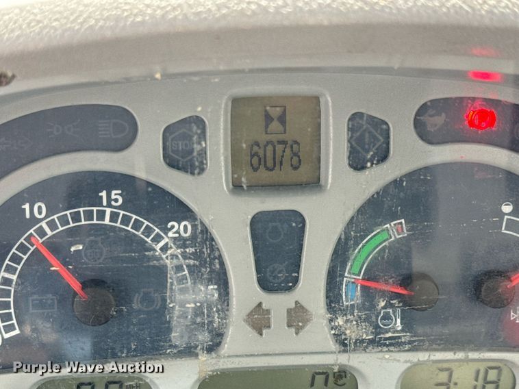 image for item MV9167 2009 New Holland T6020 tractor