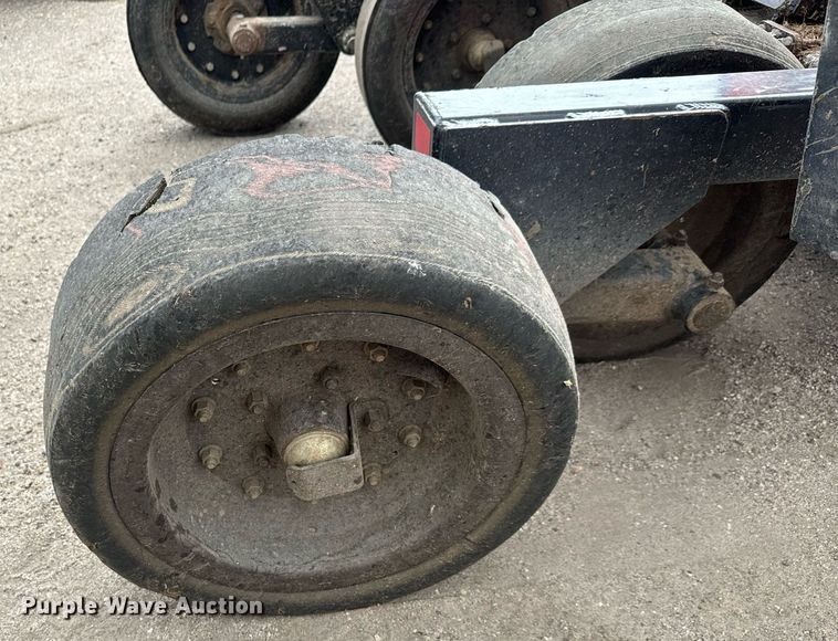 image for item MV9168 2012 Land Pride RCB6610 rotary mower