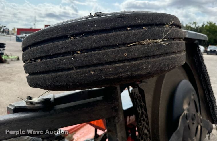 image for item MV9168 2012 Land Pride RCB6610 rotary mower