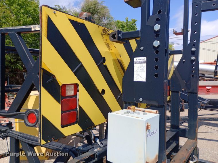 image for item NY9535 Trinity TMA 9181 crash attenuator 