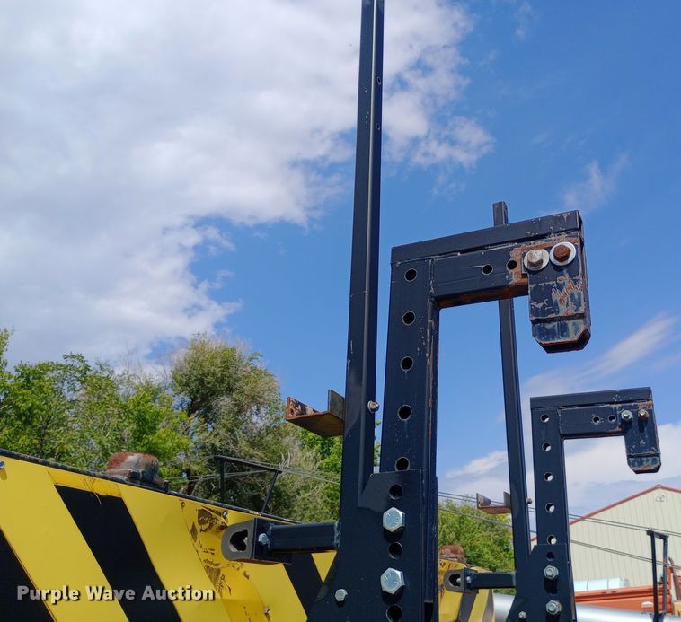 image for item NY9535 Trinity TMA 9181 crash attenuator 