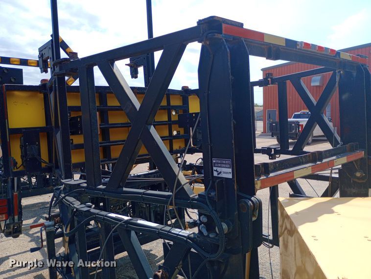 image for item NY9535 Trinity TMA 9181 crash attenuator 