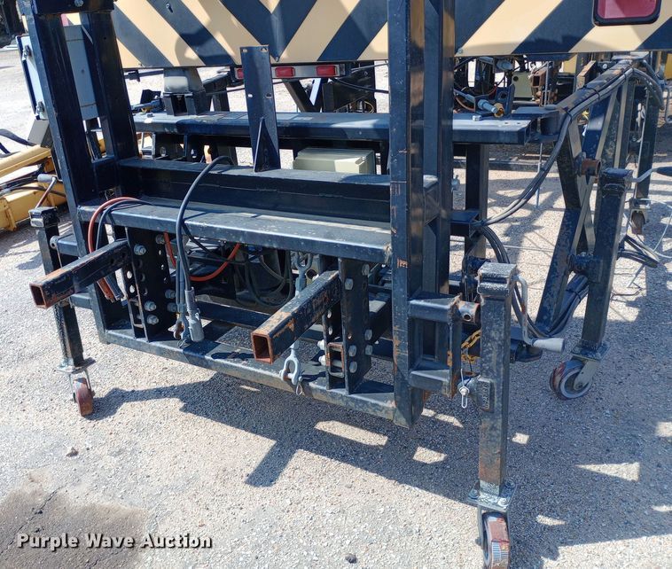 image for item NY9536 2004 Trinity  TMA 9181 crash attenuator 