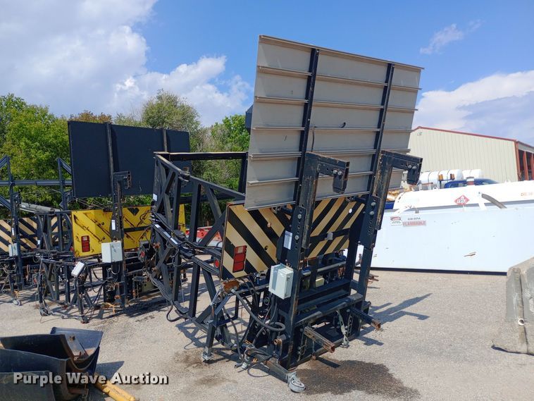 image for item NY9538 Trinity  TMA 9181 crash attenuator 