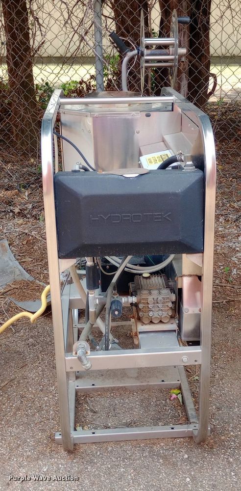 image for item NY9540 2015 Hydro Tek HD20004E2G pressure washer