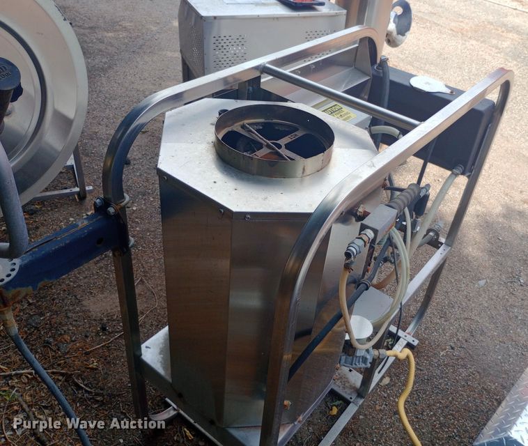 image for item NY9540 2015 Hydro Tek HD20004E2G pressure washer