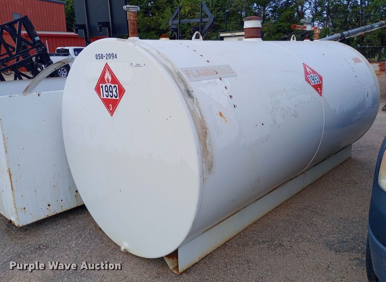 image for item NY9541 Diesel fuel tank