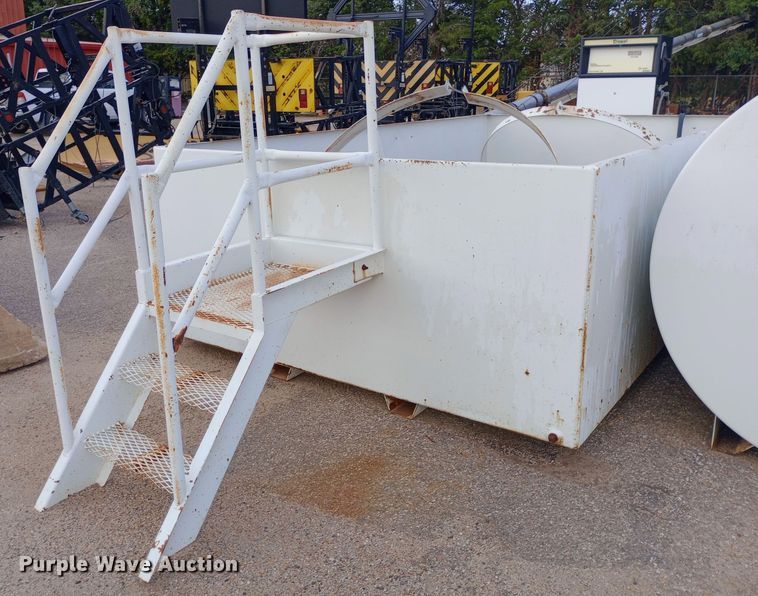 image for item NY9541 Diesel fuel tank
