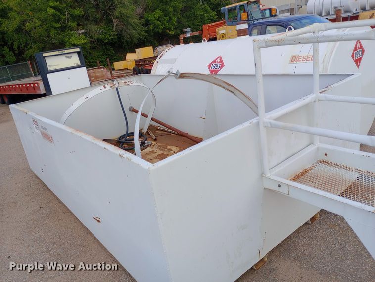 image for item NY9541 Diesel fuel tank