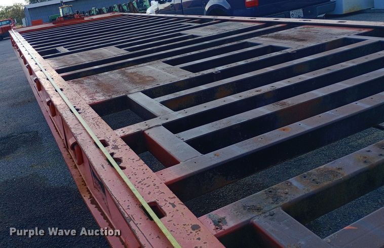 image for item NY9542 1994 Landoll tilt deck equipment trailer