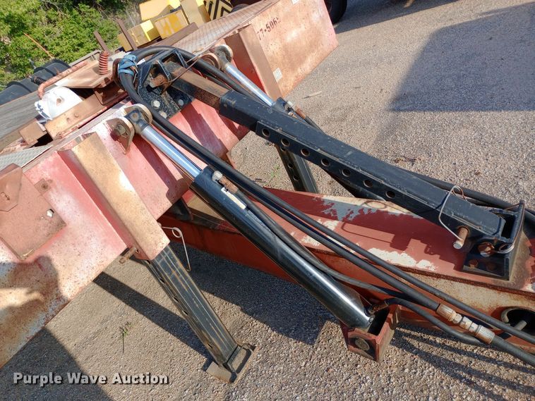 image for item NY9543 1996 Landoll tilt deck equipment trailer