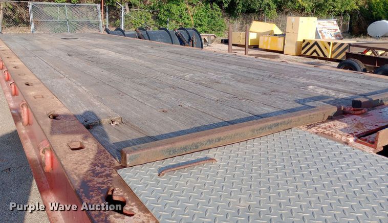 image for item NY9543 1996 Landoll tilt deck equipment trailer