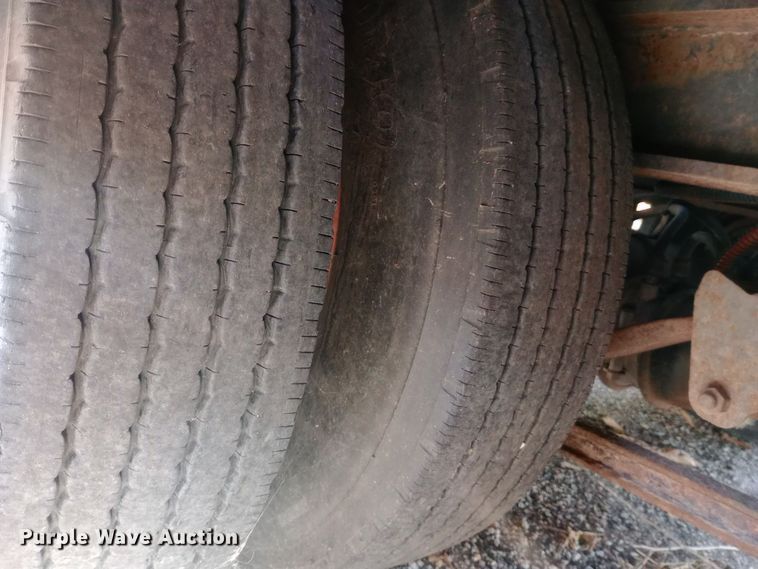 image for item NY9543 1996 Landoll tilt deck equipment trailer