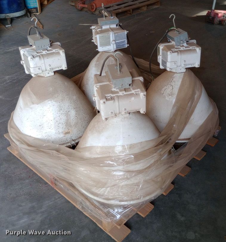 image for item NY9545 (4) Hubble lights