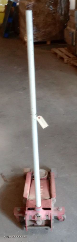 image for item NY9546 Floor jack