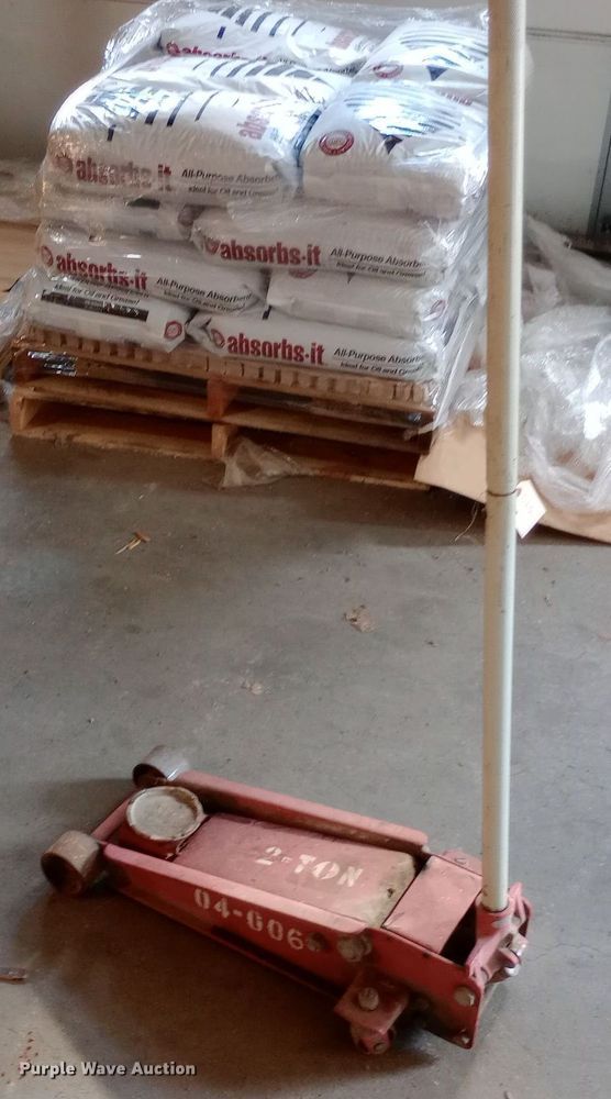 image for item NY9546 Floor jack