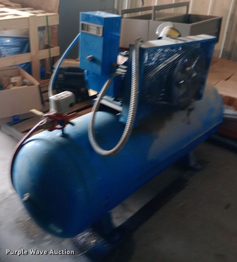 image for item NY9547 Emqlo EQ3B-80 air compressor