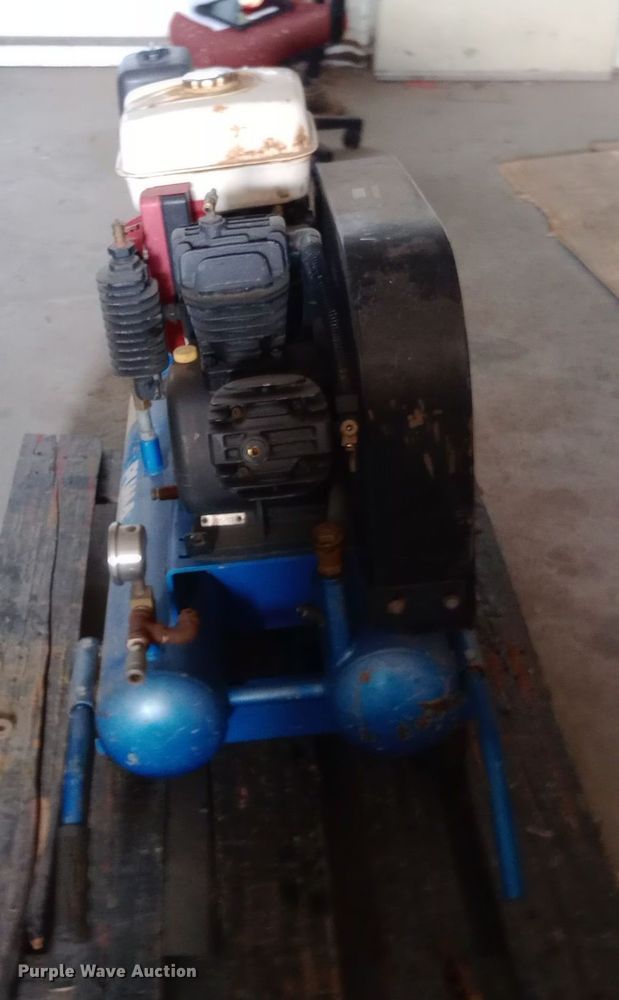 image for item NY9548 Puma TUE8008HGE air compressor