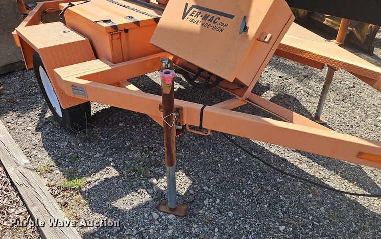 image for item OJ9531 2007 Ver-Mac 1210 message board trailer