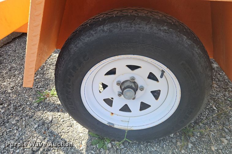 image for item OJ9531 2007 Ver-Mac 1210 message board trailer