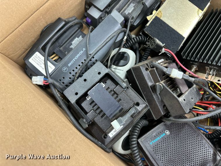 image for item OM9691 (28) XTVA vehicular repeaters