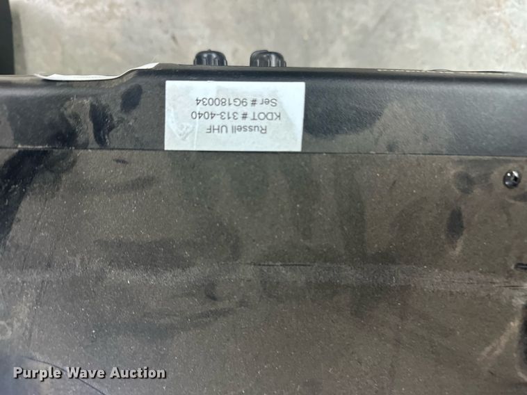 image for item OM9693 (33) Vertex VXR-7000UD radios