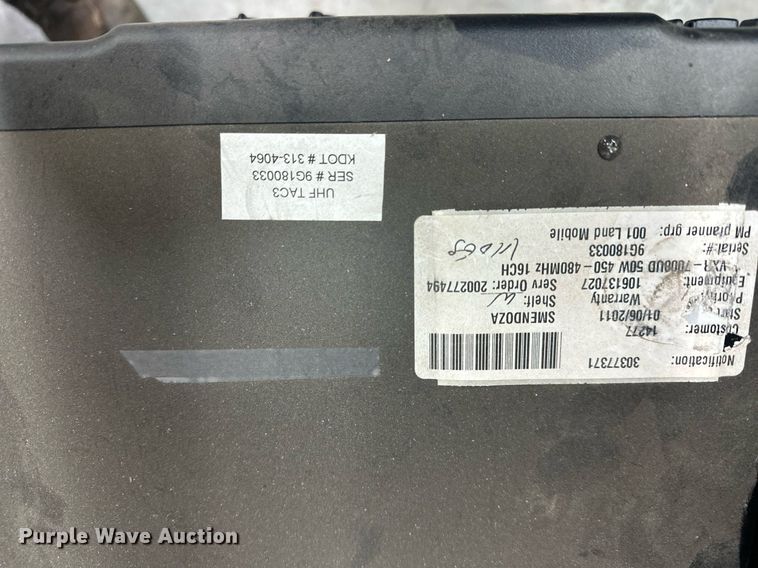 image for item OM9693 (33) Vertex VXR-7000UD radios