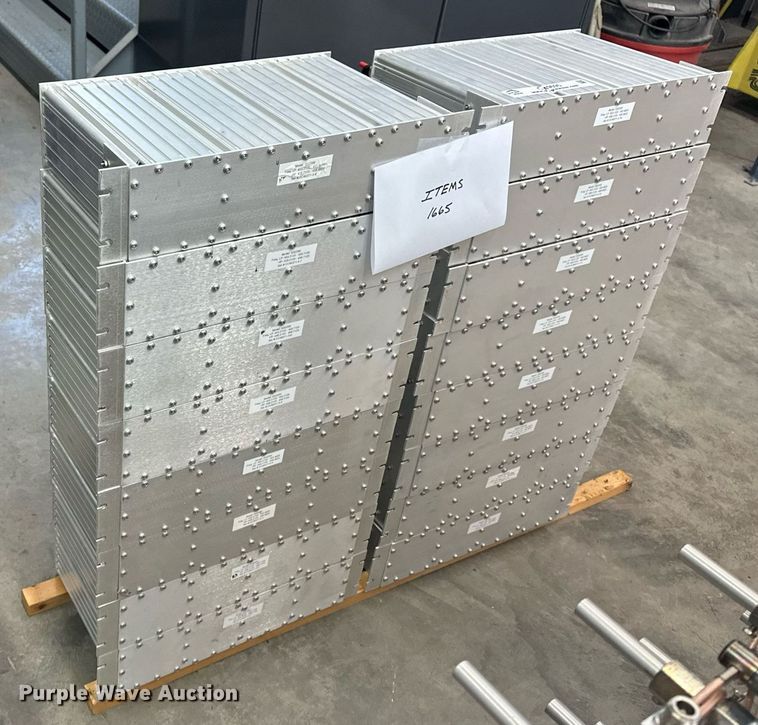 image for item OM9695 (16) Sinclair Q3220E duplexers