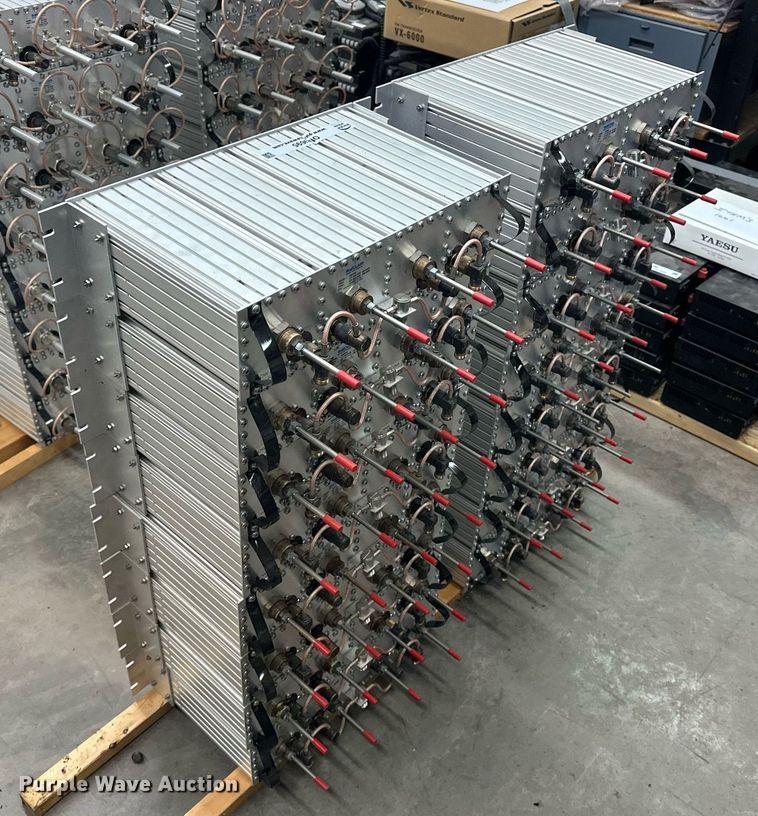 image for item OM9695 (16) Sinclair Q3220E duplexers